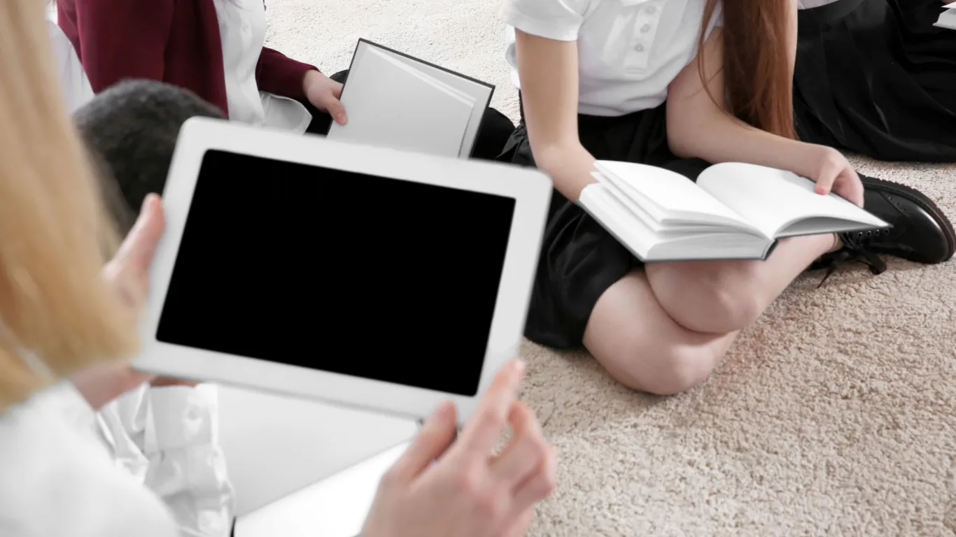 Direction d’établissement scolaire gérant les ressources pédagogiques