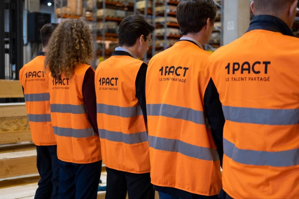 1PACT company team using Fleezy for equipment management